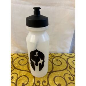 Nike swoosh water bottle Punisher?‎